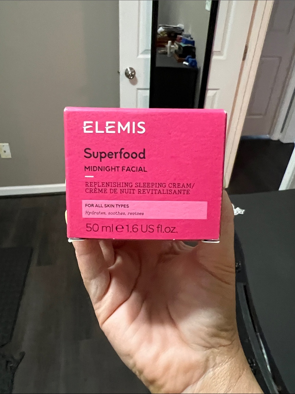 ELEMIS Superfood Midnight Facial Cream - Picture 3 of 5